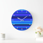 Blaue horizontale Streifen Große Wanduhr (Zuhause)