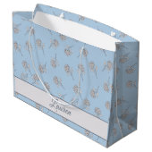 Blaue Hortensien-Blumenmuster-Monogramm Große Geschenktüte (Rückseite Schrägansicht)