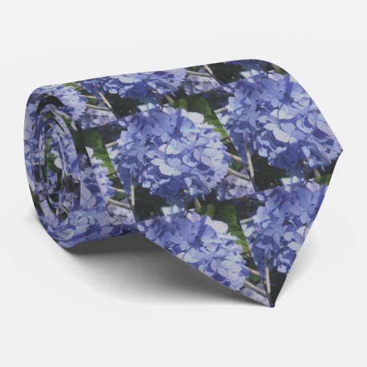 Blaue Hydrangea-Krawatte Krawatte (Gerollt)