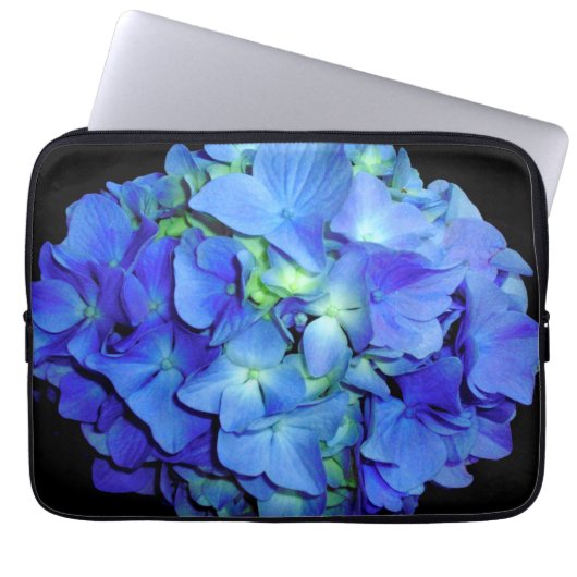 Blaue Hydrangeas, blaue Rose, elegante blaue Blume Laptopschutzhülle (Vorderseite)