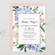 Blaue Hydrangeas und rosa Rosen Hochzeitstag