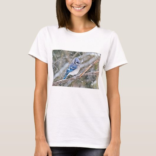 Blaue Jay im Schneesturm T-Shirt (Vorderseite)
