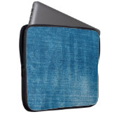 Blaue Jeans nahe sich. Blauer Denim Jean Laptopschutzhülle (Vorne Rechts)