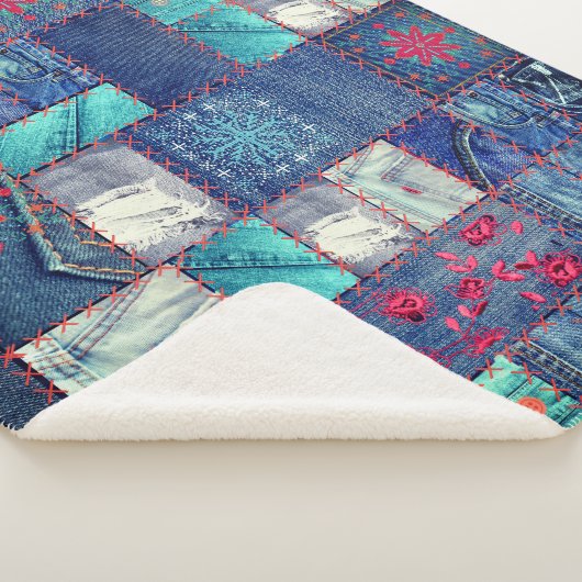 Blaue Jeans Patchwork mit Blumendetails Sherpadecke (3/4)