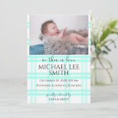 Blaue Karierte Geburtserklärung Einladung (Stehend Vorderseite)