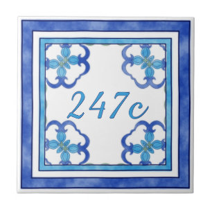Blaue kleine Hausnummer Fliese