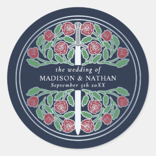 Blaue königliche mittelalterliche silberne Schwert Runder Aufkleber