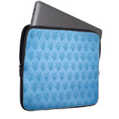 Blaue Korallen auf blauem Hintergrund Laptopschutzhülle (Vorne Rechts)