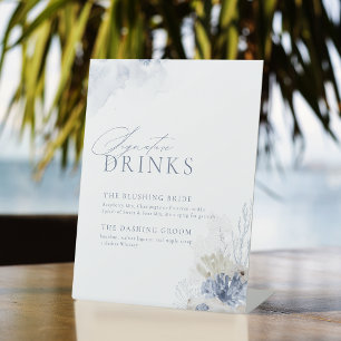 Blaue Korallen & Muscheln Strand Signature Drinks Sockelschild