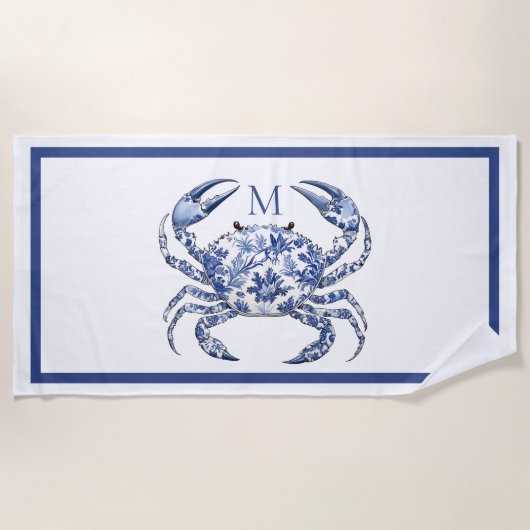 Blaue Krabbe Küstennautisches Monogramm Strandtuch (Vorderseite)
