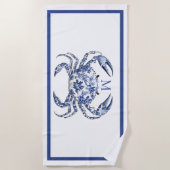 Blaue Krabbe Küstennautisches Monogramm Strandtuch (Vorderseite)