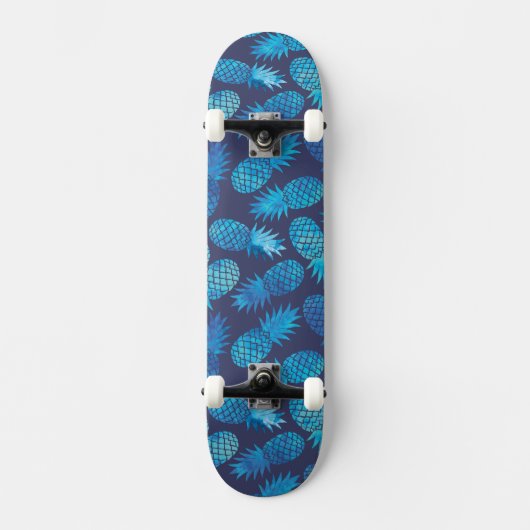 Blaue Krawatten-Ananas Skateboard (Vorderseite)