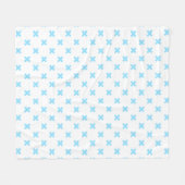 Blaue Kreuzstiche auf weiß Fleecedecke (Vorderseite (Horizontal))
