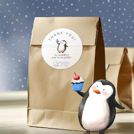 Blaue Kuchenpinguine zum Geburtstag des Jungen Runder Aufkleber