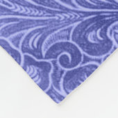 Blaue Kunstleder-Optik mit Blumenmuster Fleecedecke (Ecke)