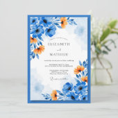 Blaue künstlerische Blumenehe Einladung (Stehend Vorderseite)