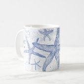 Blaue Küstenstarfish-mit Monogramm Initiale Kaffeetasse (Vorderseite Links)