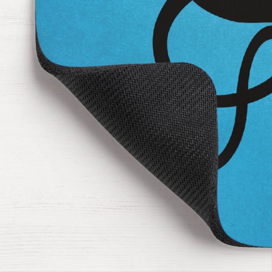 Blaue liebenswürdige schlechte schwarze Katze Mousepad (Ecke)