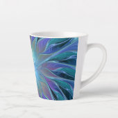 Blaue Lila Blume Traumstrecke Airolo - Fraktal Milchtasse (Rechts)