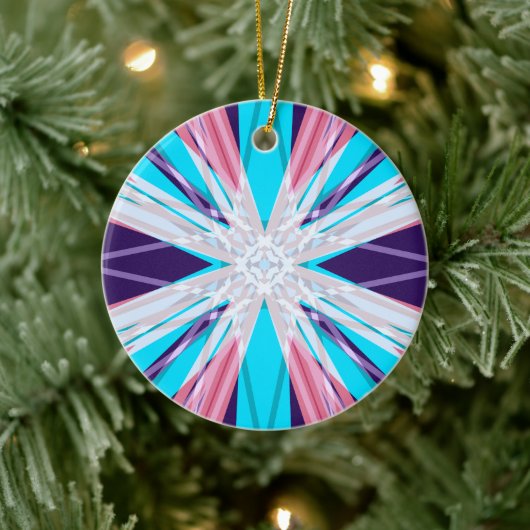 Blaue Lila rosa Winterschneeflocke Festlich Keramik Ornament (Baum)