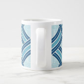 Blaue Linienmuster Jumbo-Tasse (Rückseite)