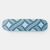 Blaue Linienmuster Skateboard (Horizontal)