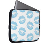 Blaue Lippen, Lippenmuster, blauer Lipstick, Kuss Laptopschutzhülle (Vorne Rechts)