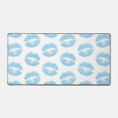 Blaue Lippen, Lippenmuster, blauer Lipstick, Kuss Schreibtischunterlage (Vorderseite)