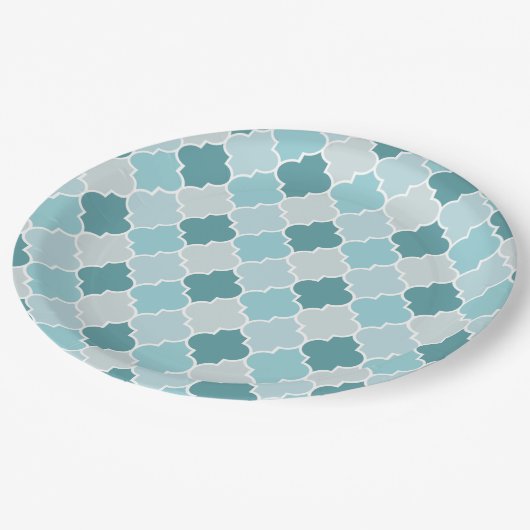 Blaue marokkanische Trellis, Latticework, Quatrefo Pappteller (Schrägansicht)