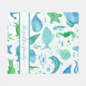 Blaue Meeressäugedelfin Weißes Monogramm Fleecedecke (Vorderseite (Horizontal))