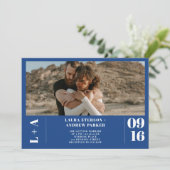 Blaue minimalistische Initialen 1 Foto Hochzeit Einladung (Stehend Vorderseite)
