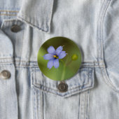 Blaue mit Augen Gras-Wildblume-Blumenknopf Button (Beispiel)