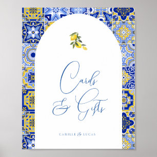Blaue Mittelmeerküste und Zitrusfrüchte Karten und Poster