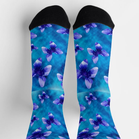 Blaue Mohnschmetterlinge, Crew Socken (Oben)