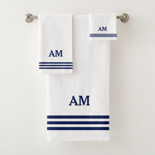 Blaue Monogramm und drei Streifen auf Weiß Badhandtuch Set (Insitu)