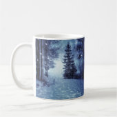 Blaue Moonlit Magische Wälder Winterlandschaft Kaffeetasse (Links)