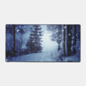 Blaue Moonlit Magische Wälder Winterlandschaft Schreibtischunterlage (Vorderseite)