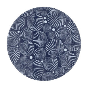 Blaue Muscheln, sommerliche Meeresströmungen. Schneidebrett