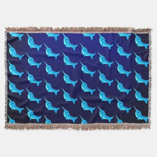 Blaue Narwalmuster auf Navy Blue Cartoon Decke (Vorderseite)