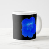 Blaue NasturtiumTasse Jumbo-Tasse (Vorderseite Rechts)