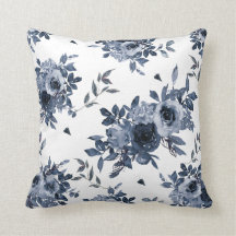 Blaue Navy Blumen auf Weiß