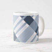 Blaue Navy Jean Kariert Striping Muster Monogram Jumbo-Tasse (Vorderseite Rechts)