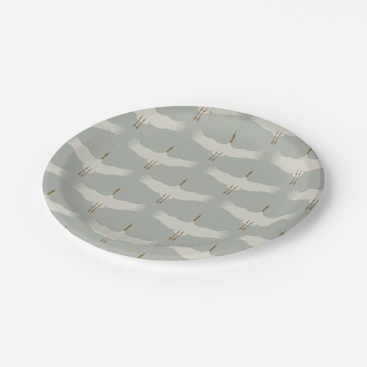 Blaue, neutrale Vogelkrane Art-Déco-Muster Pappteller (Schrägansicht)