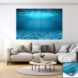 Blaue Ozean-Unterwasserszene mit Sonnenstrahlen Poster