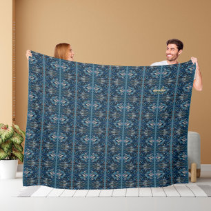 Blaue Paisleydecke mit Streifen von Poet Adiela Ak Fleecedecke