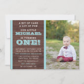 Blaue Pastellstreifen auf hölzerne Baby-1. Einladung (Vorderseite)