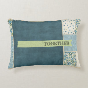 Blaue Patchwork-Kissenhülle "Zusammen" Dekokissen
