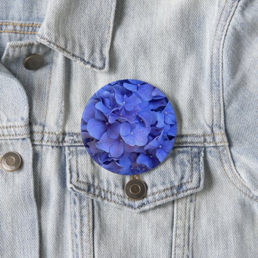 Blaue Perwinkle, elegante Blumenhydrangeas Button (Beispiel)
