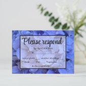 Blaue Perwinkle, elegante Blumenhydrangeas RSVP Karte (Stehend Vorderseite)