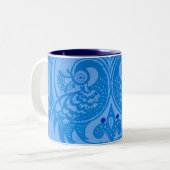 Blaue Pfauenvögel Zweifarbige Tasse (Vorderseite Links)